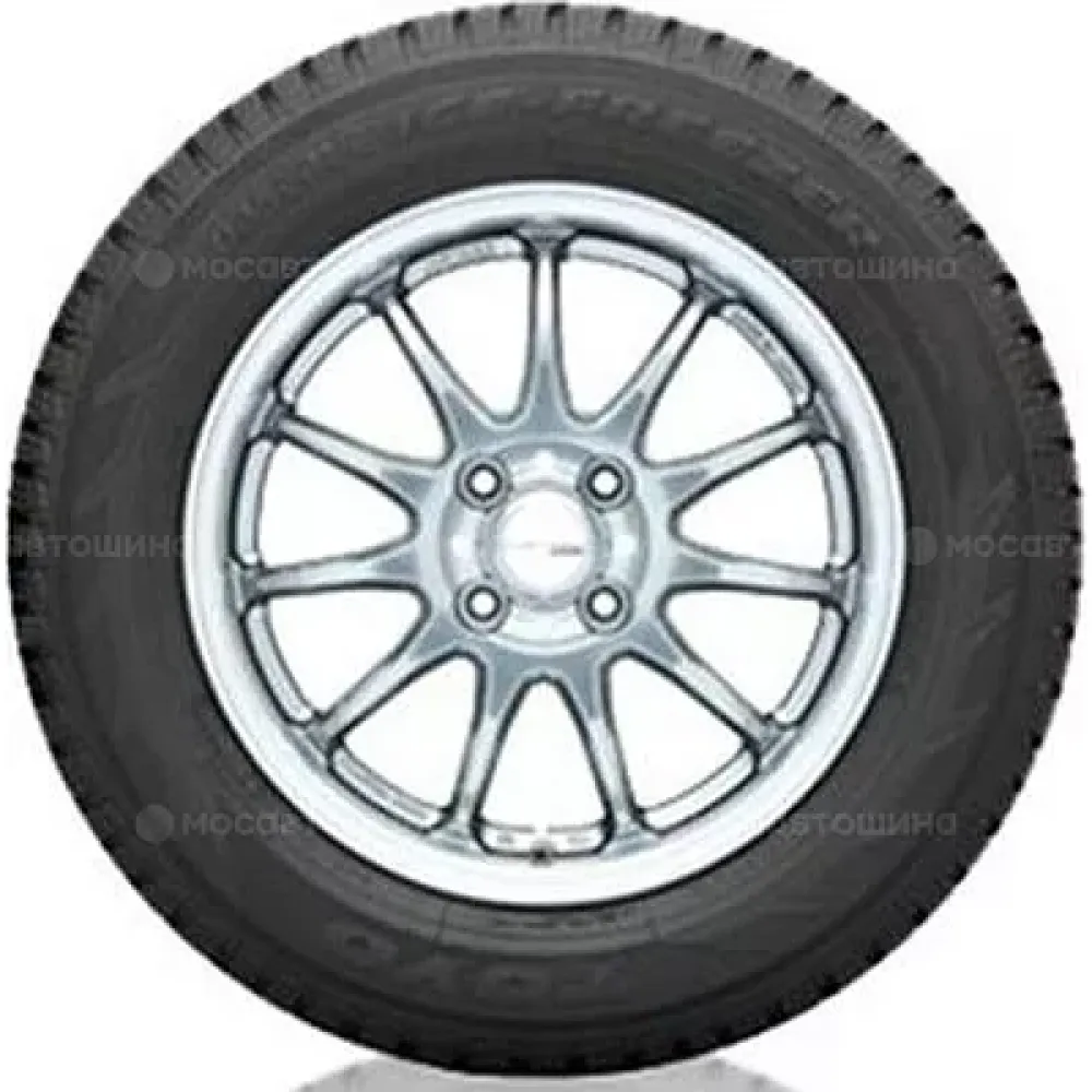 Toyo Observe Ice-Freezer 225/55 R17 101T XL
