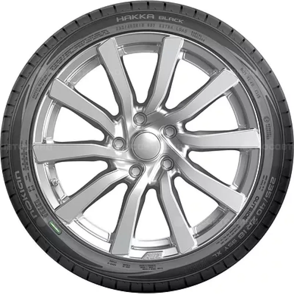 Nokian Hakka Black 245/45 R19 102Y XL