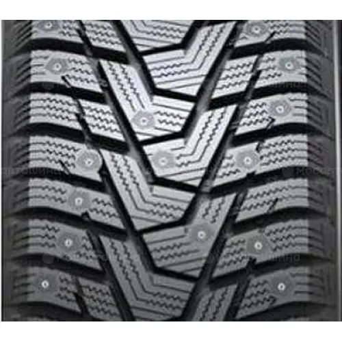Hankook W429 i Pike RS2 215/65 R17 103T