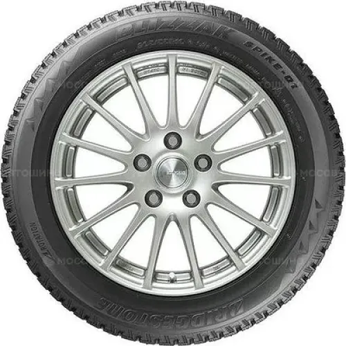 Bridgestone Blizzak Spike-01 235/55 R19 105T