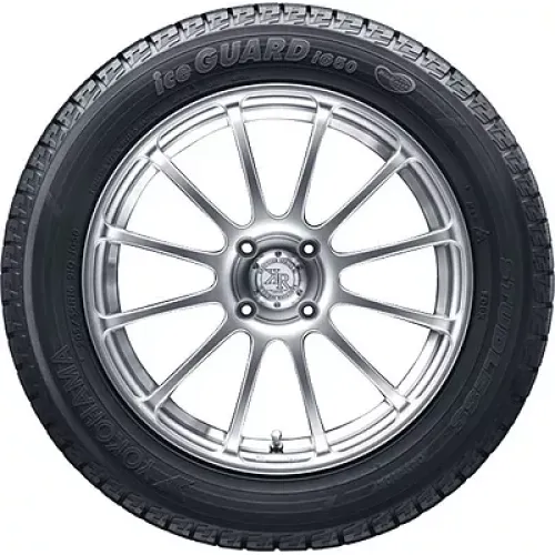 Yokohama Ice Guard IG50+ 225/45 R19 92Q