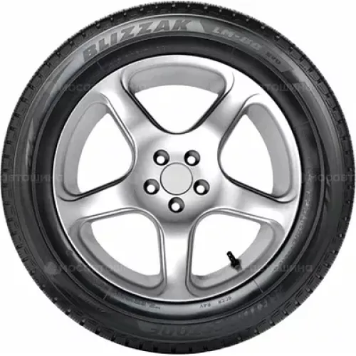 Bridgestone Blizzak LM80 Evo 235/55 R19 105V XL