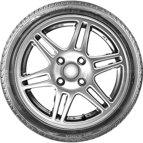 Lassa Driveways Sport+ 225/45 R18 95Y
